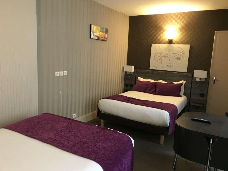 De Paris 3*