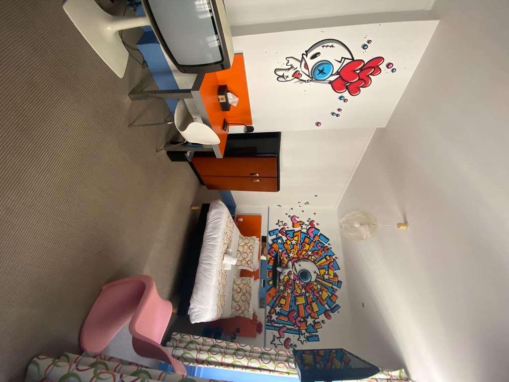 Hotel De Paris 3*