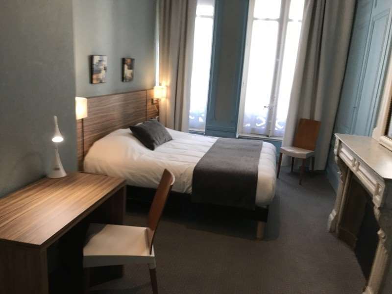 De Paris 3*